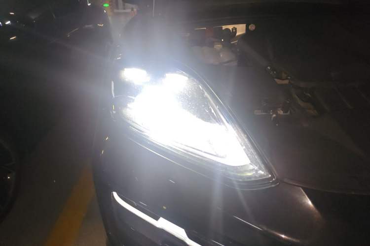Used Porsche Cayenne 2025 Cayenne 3.0T Right Front Headlight