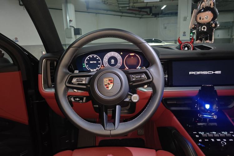 Used Porsche Cayenne 2025 Cayenne 3.0T Steering Wheel