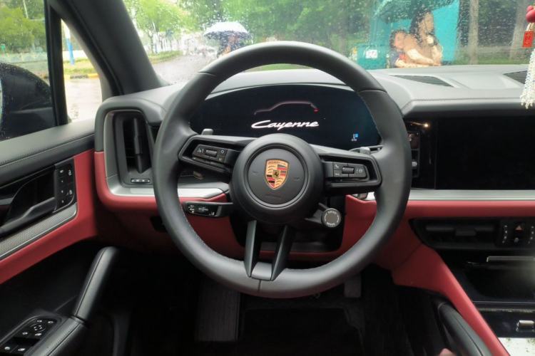 Used Porsche Cayenne 2025 Cayenne 3.0T Dream-Chasing Edition Steering Wheel
