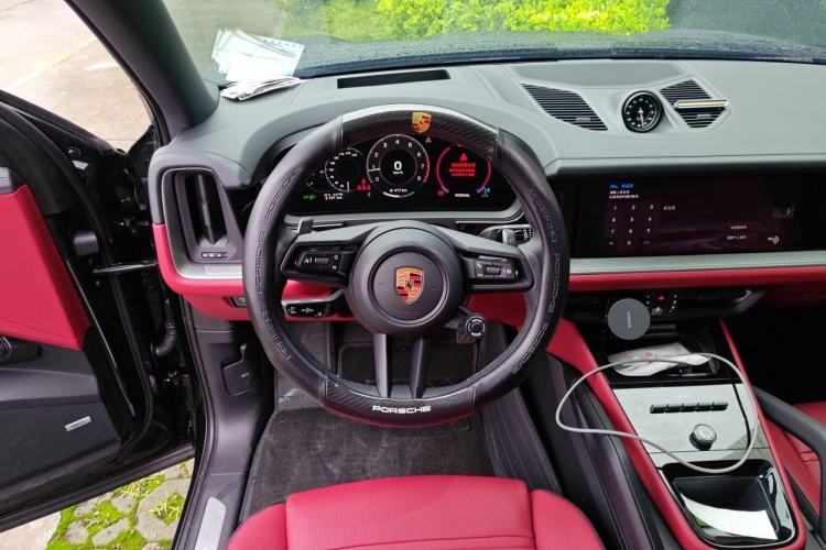 Used Porsche Cayenne 2025 Cayenne 3.0T Dream-Chasing Edition Steering Wheel