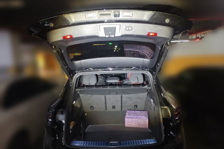 Used Porsche Cayenne 2025 Cayenne 3.0T Trunk