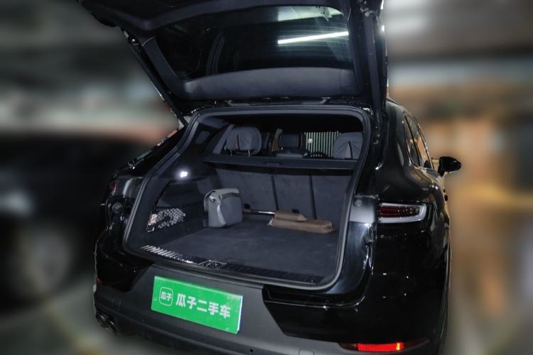 Used Porsche Cayenne 2025 Cayenne 3.0T Dream-Chasing Edition Trunk