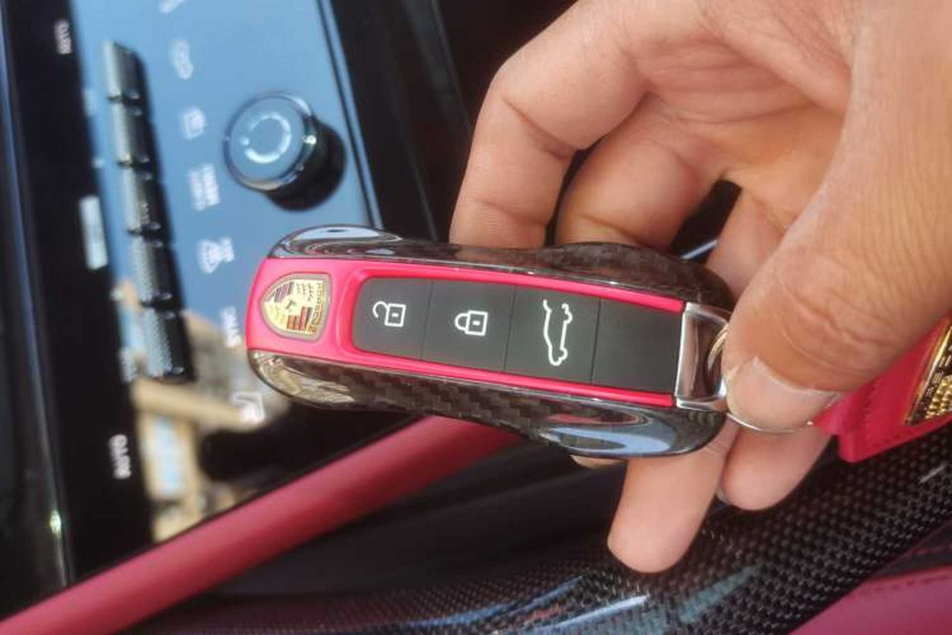 Used Porsche Cayenne 2025 Cayenne 3.0T Vehicle Key