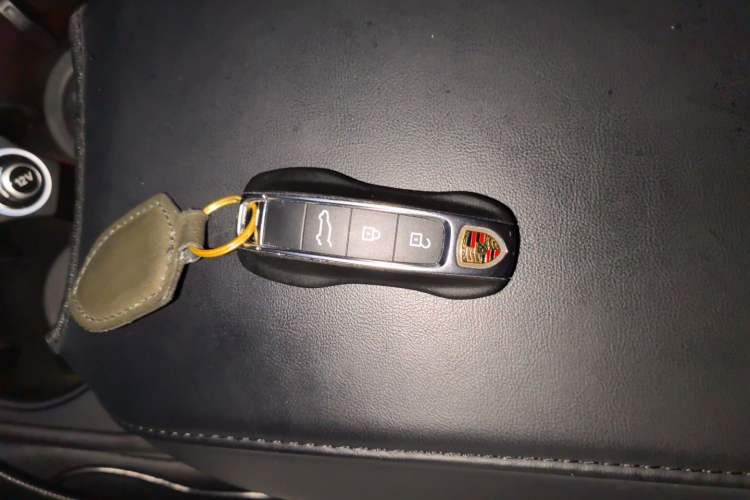 Used Porsche Cayenne 2025 Cayenne 3.0T Dream-Chasing Edition Vehicle Key
