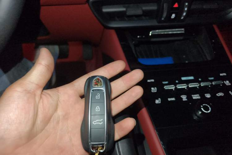 Used Porsche Cayenne 2025 Cayenne 3.0T Dream-Chasing Edition Vehicle Key