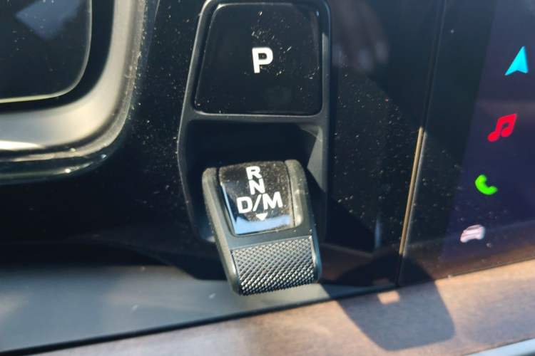 Used Porsche Cayenne 2025 Cayenne 3.0T Sport Edition Gear Lever
