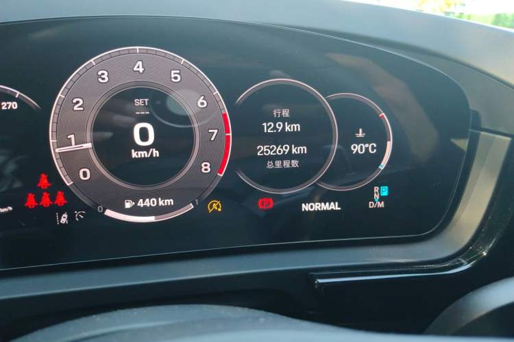 Used Porsche Cayenne 2025 Cayenne 3.0T Sport Edition Odometer Close Up