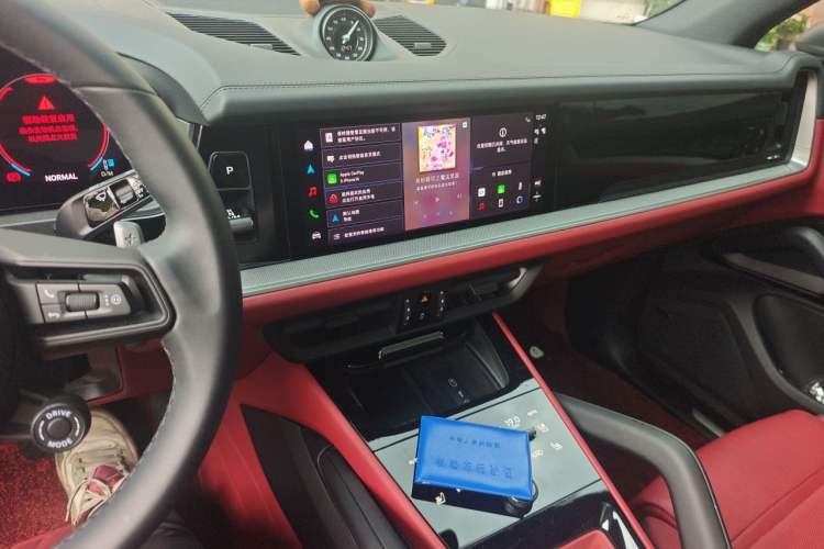 Used Porsche Cayenne 2025 Cayenne 3.0T Dream-Chasing Edition Audio And AC Panel