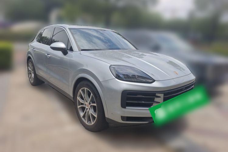 Used Porsche Cayenne 2025 Cayenne 3.0T Dream-Chasing Edition Front Right 45 Deg