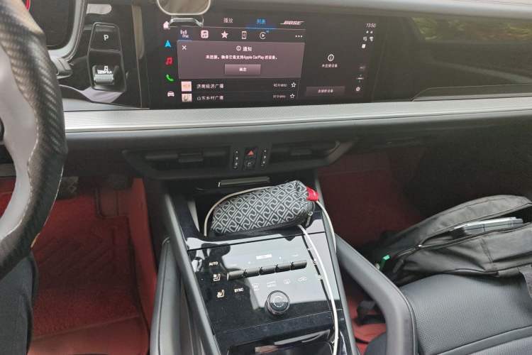Used Porsche Cayenne 2025 Cayenne 3.0T Dream-Chasing Edition Audio And AC Panel
