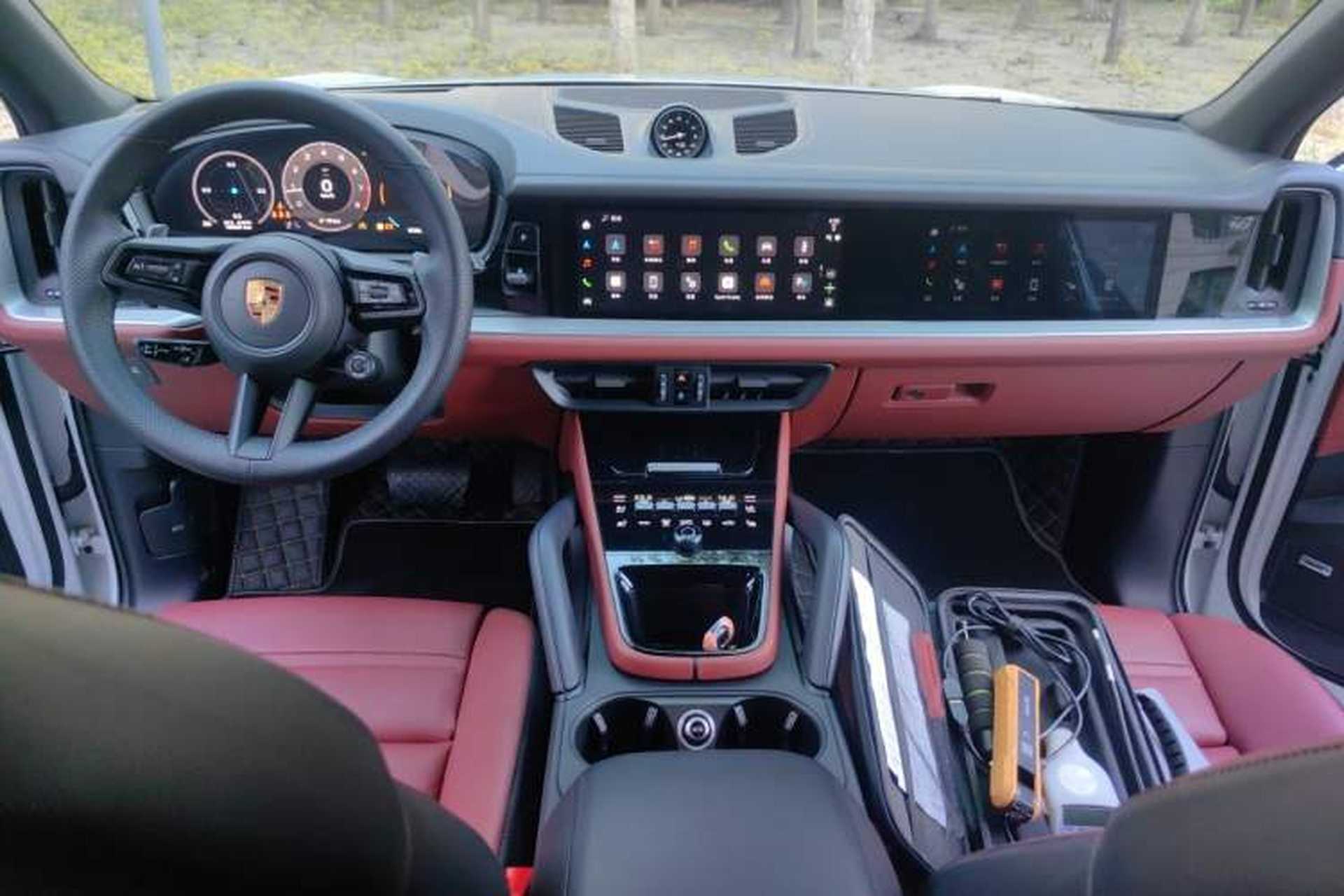 Used Porsche Cayenne 2025 Cayenne 3.0T Center Console