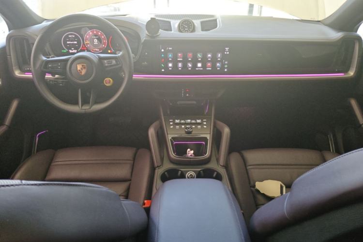 Used Porsche Cayenne 2025 Cayenne Coupé 3.0T Center Console