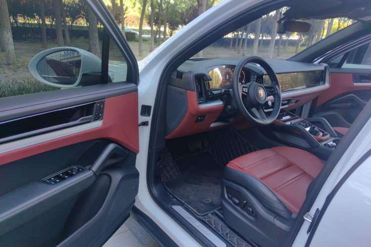 Used Porsche Cayenne 2025 Cayenne 3.0T Driver Seat
