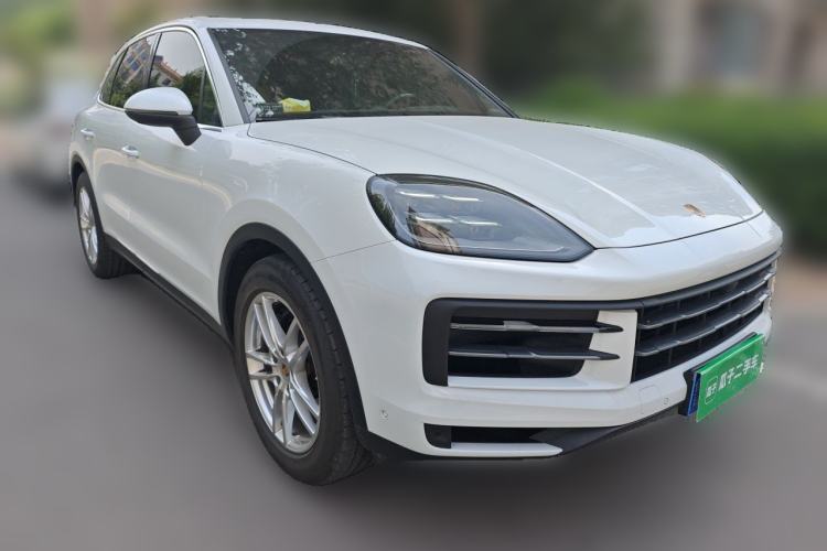 Used Porsche Cayenne 2025 Cayenne 3.0T Dream-Chasing Edition Front Right 45 Deg