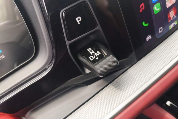 Used Porsche Cayenne 2025 Cayenne 3.0T Gear Lever