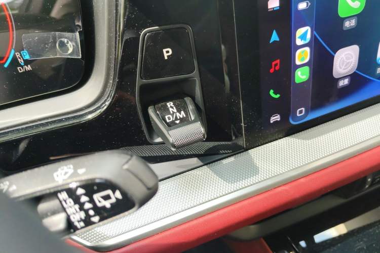 Used Porsche Cayenne 2025 Cayenne 3.0T Dream-Chasing Edition Gear Lever