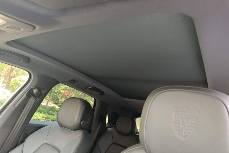 Used Porsche Cayenne 2025 Cayenne 3.0T Dream-Chasing Edition Headliner