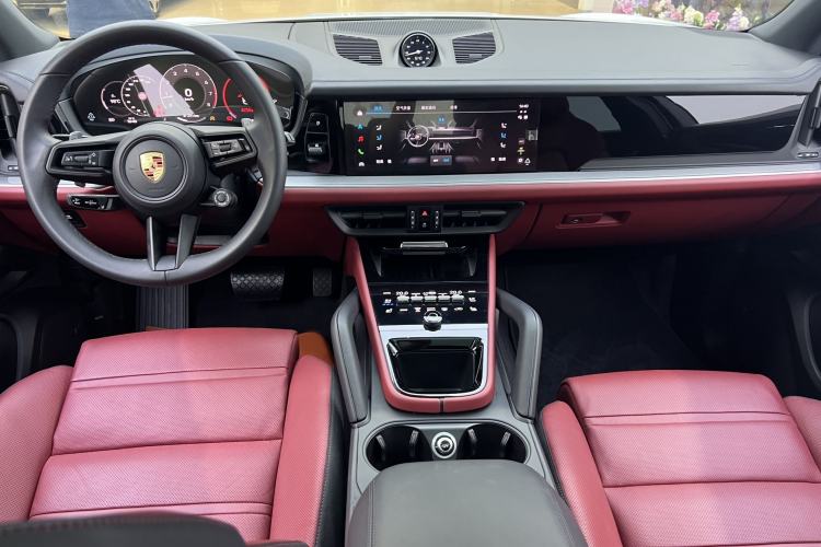 Used Porsche Cayenne 2025 Cayenne 3.0T Dream-Chasing Edition Interior 1