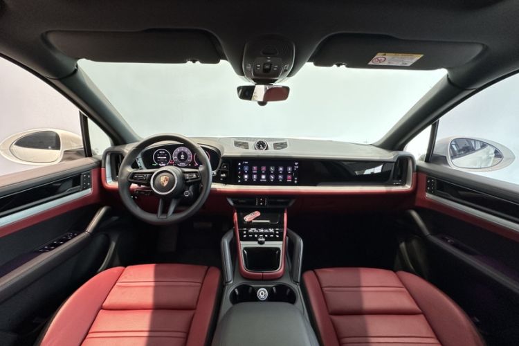 Used Porsche Cayenne 2025 Cayenne 3.0T Dream-Chasing Edition Interior 1