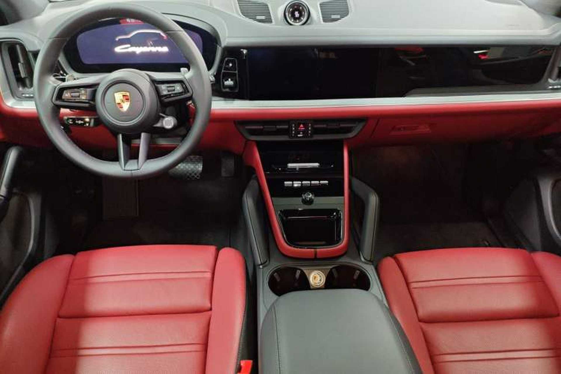 Used Porsche Cayenne 2025 Cayenne 3.0T Interior 2