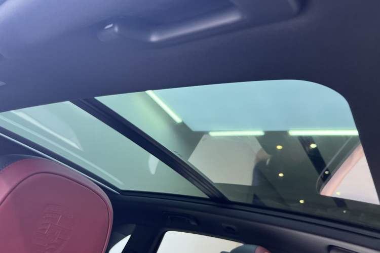 Used Porsche Cayenne 2025 Cayenne 3.0T Dream-Chasing Edition Interior 7