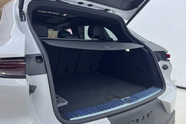 Used Porsche Cayenne 2025 Cayenne 3.0T Dream-Chasing Edition Interior 8