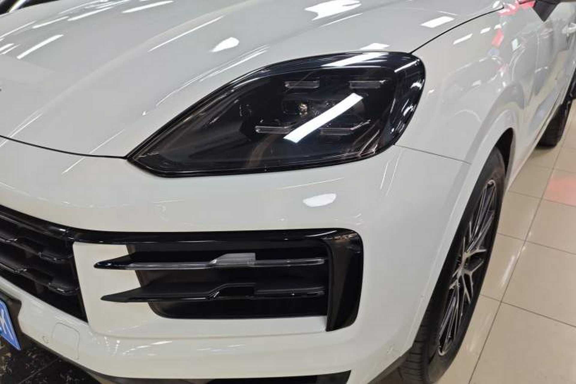 Used Porsche Cayenne 2025 Cayenne 3.0T Left Front Headlight