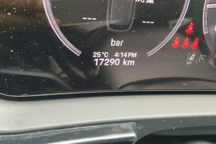 Used Porsche Cayenne 2025 Cayenne 3.0T Sport Edition Odometer Close Up