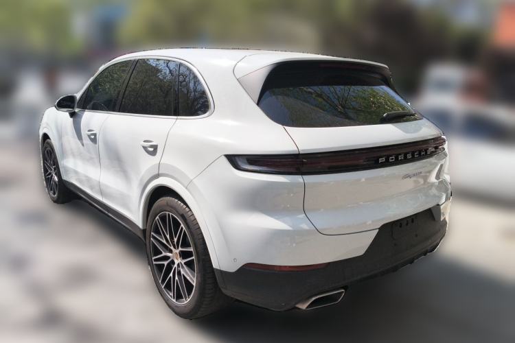 Used Porsche Cayenne 2025 Cayenne 3.0T Rear Left 45 Deg