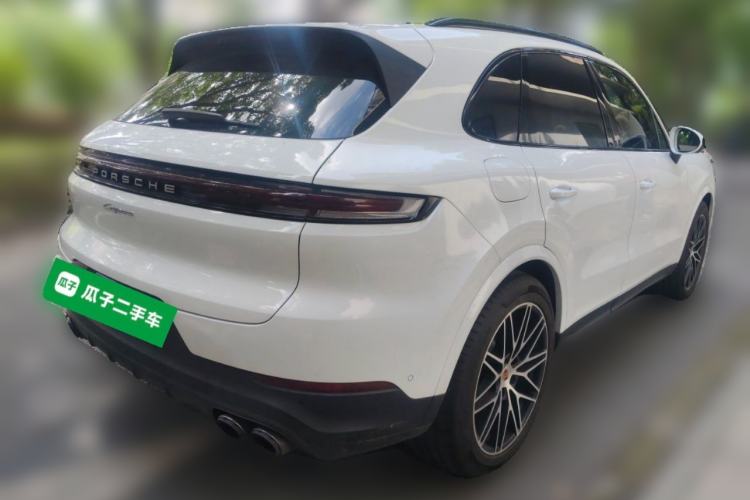 Used Porsche Cayenne 2025 Cayenne 3.0T Dream-Chasing Edition Rear Right 45 Deg