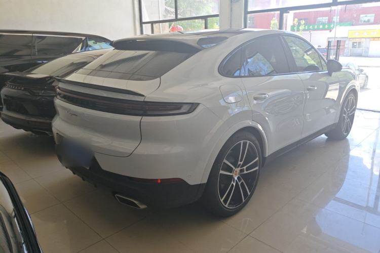 Used Porsche Cayenne 2025 Cayenne Coupé 3.0T Rear Right 45 Deg