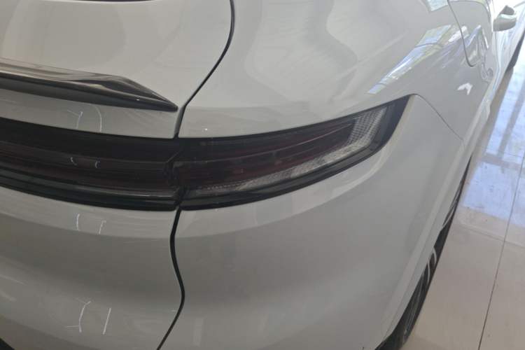 Used Porsche Cayenne 2025 Cayenne Coupé 3.0T Right Rear Taillight