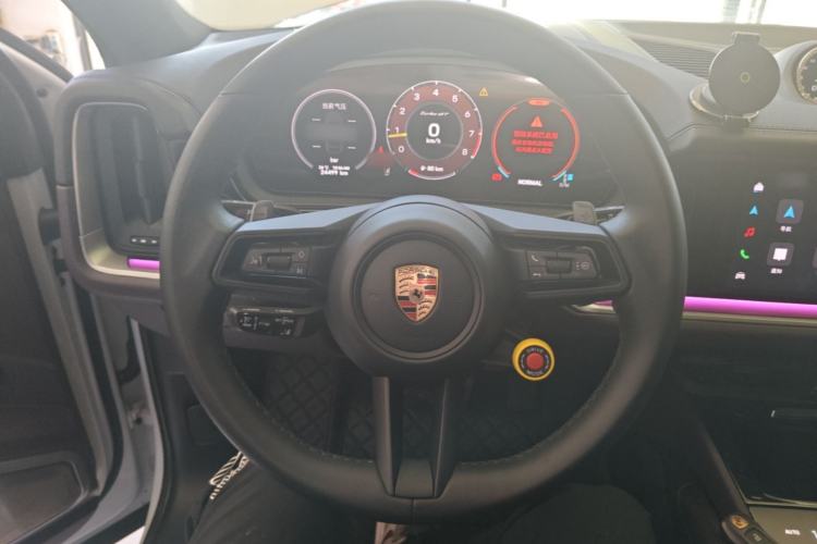 Used Porsche Cayenne 2025 Cayenne Coupé 3.0T Steering Wheel