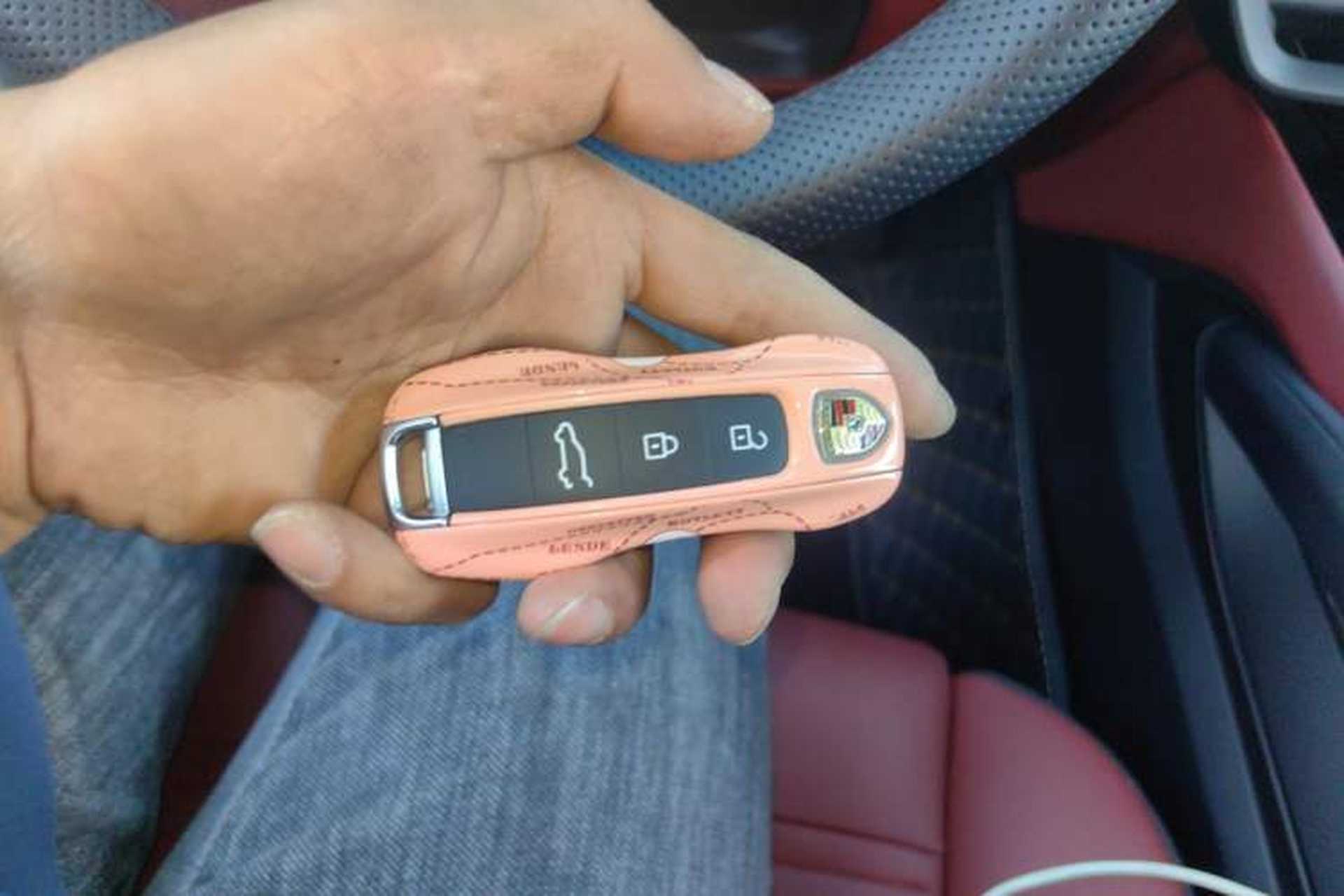 Used Porsche Cayenne 2025 Cayenne 3.0T Vehicle Key