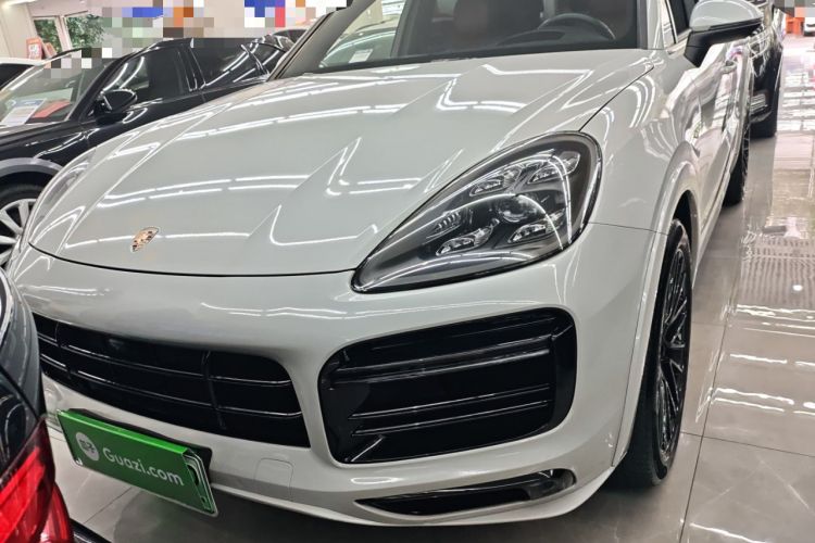 Used Porsche Cayenne E-Hybrid 2021 Cayenne E-Hybrid 2.0T Front