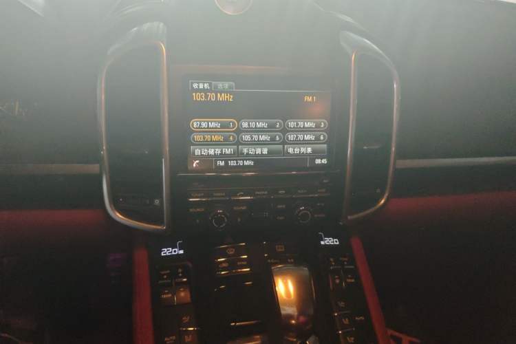 Used Porsche Cayenne E-Hybrid 2015 Cayenne S E-Hybrid 3.0T Audio And AC Panel