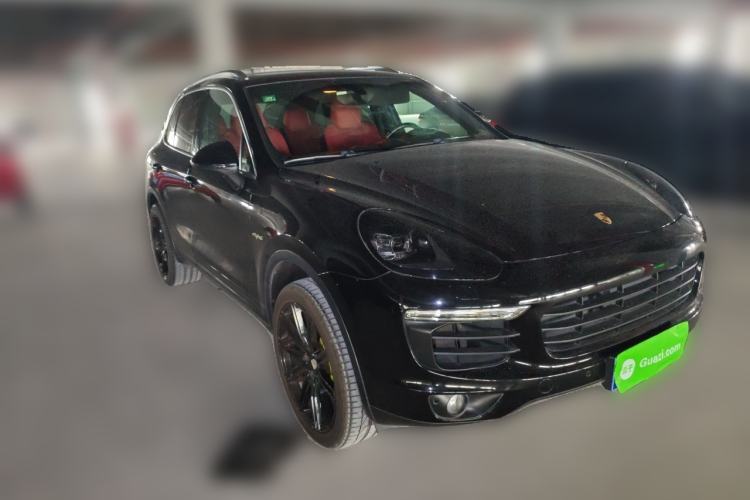 Used Porsche Cayenne E-Hybrid 2015 Cayenne S E-Hybrid 3.0T Front Right 45 Deg