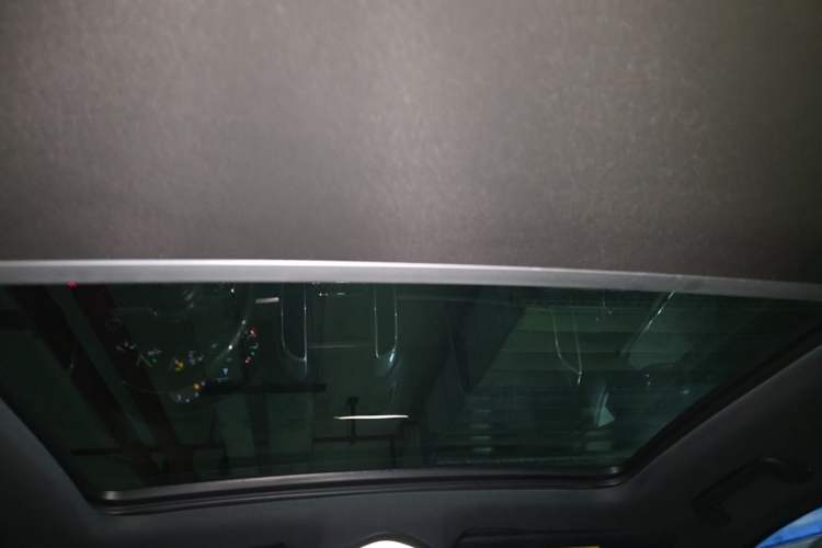 Used Porsche Cayenne E-Hybrid 2015 Cayenne S E-Hybrid 3.0T Headliner