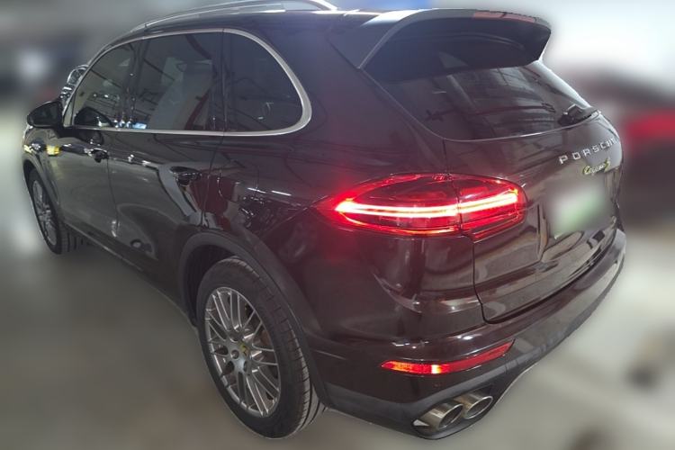 Used Porsche Cayenne E-Hybrid 2015 Cayenne S E-Hybrid 3.0T Rear Left 45 Deg