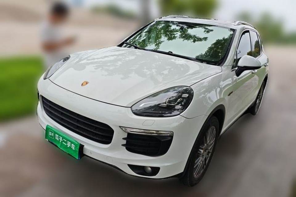 Porsche Cayenne E-Hybrid 2016