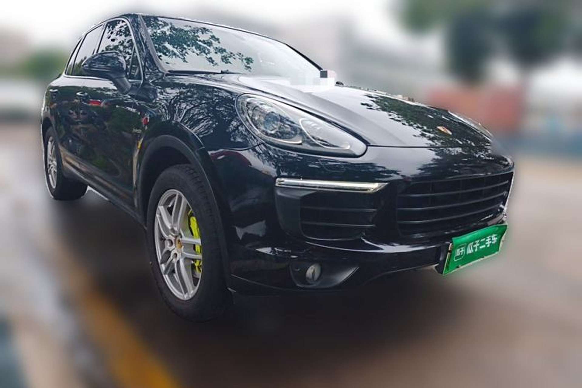 Used Porsche Cayenne E-Hybrid 2016 Cayenne S E-Hybrid 3.0T Front Right 45 Deg