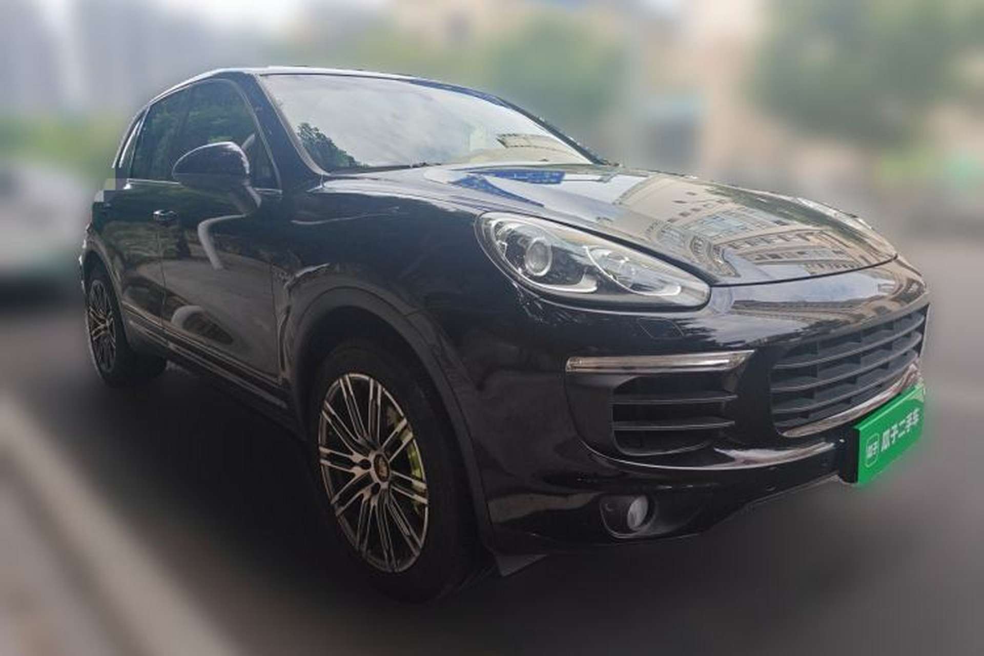 Used Porsche Cayenne E-Hybrid 2016 Cayenne S E-Hybrid 3.0T Front Right 45 Deg