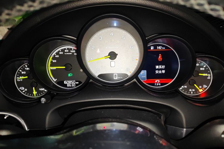 Used Porsche Cayenne E-Hybrid 2016 Cayenne S E-Hybrid 3.0T Instrument Cluster