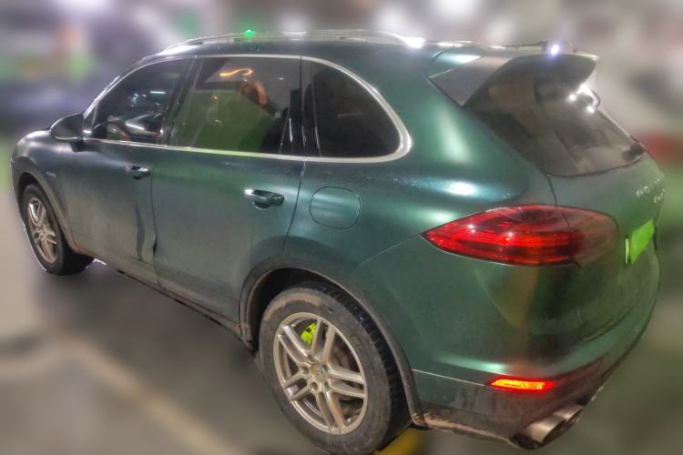 Used Porsche Cayenne E-Hybrid 2016 Cayenne S E-Hybrid 3.0T Rear Left 45 Deg