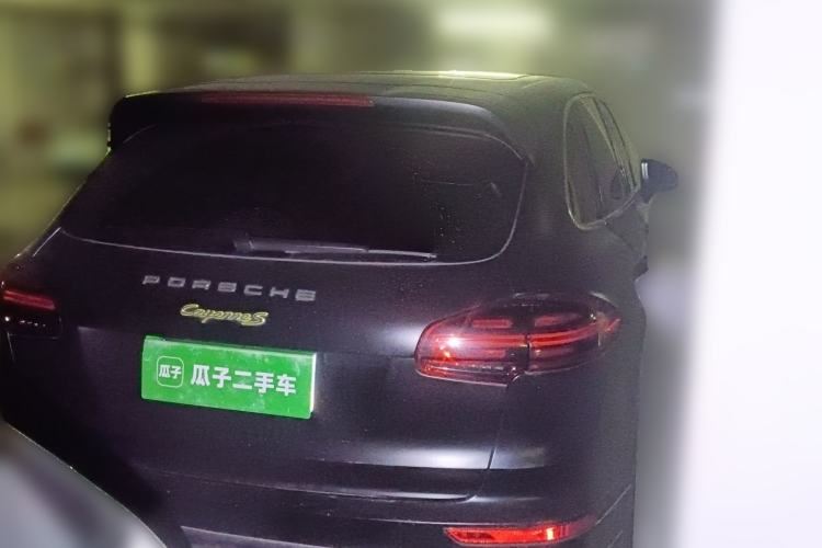 Used Porsche Cayenne E-Hybrid 2016 Cayenne S E-Hybrid 3.0T Rear Right 45 Deg