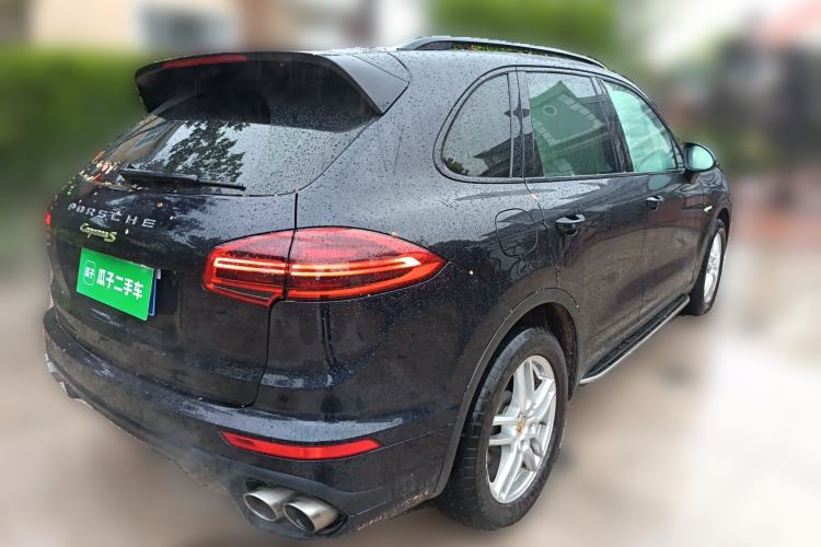 Used Porsche Cayenne E-Hybrid 2016 Cayenne S E-Hybrid 3.0T Rear Right 45 Deg