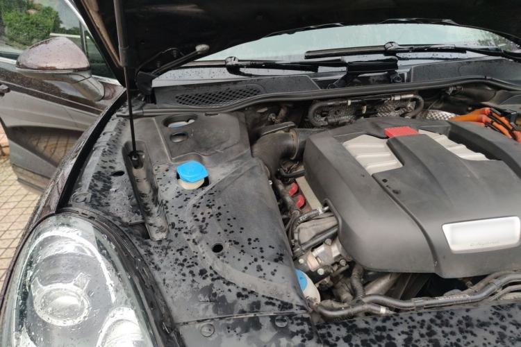Used Porsche Cayenne E-Hybrid 2016 Cayenne S E-Hybrid 3.0T Engine Bay Right