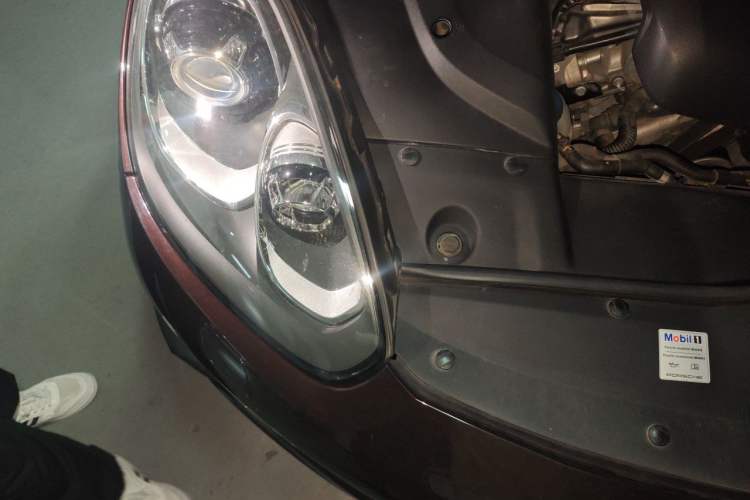 Used Porsche Cayenne E-Hybrid 2016 Cayenne S E-Hybrid 3.0T Engine Bay Right