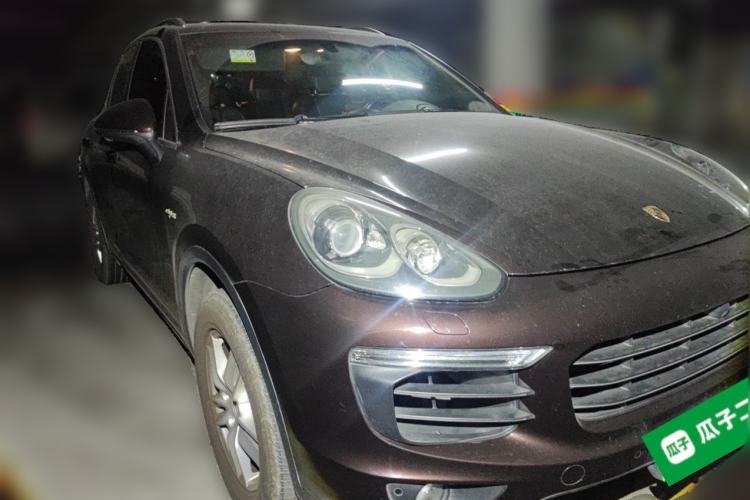 Used Porsche Cayenne E-Hybrid 2016 Cayenne S E-Hybrid 3.0T Front Right 45 Deg