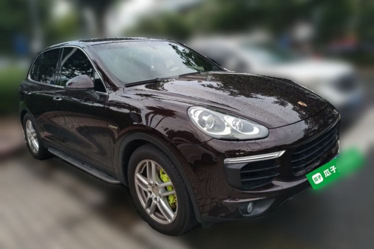 Used Porsche Cayenne E-Hybrid 2016 Cayenne S E-Hybrid 3.0T Front Right 45 Deg